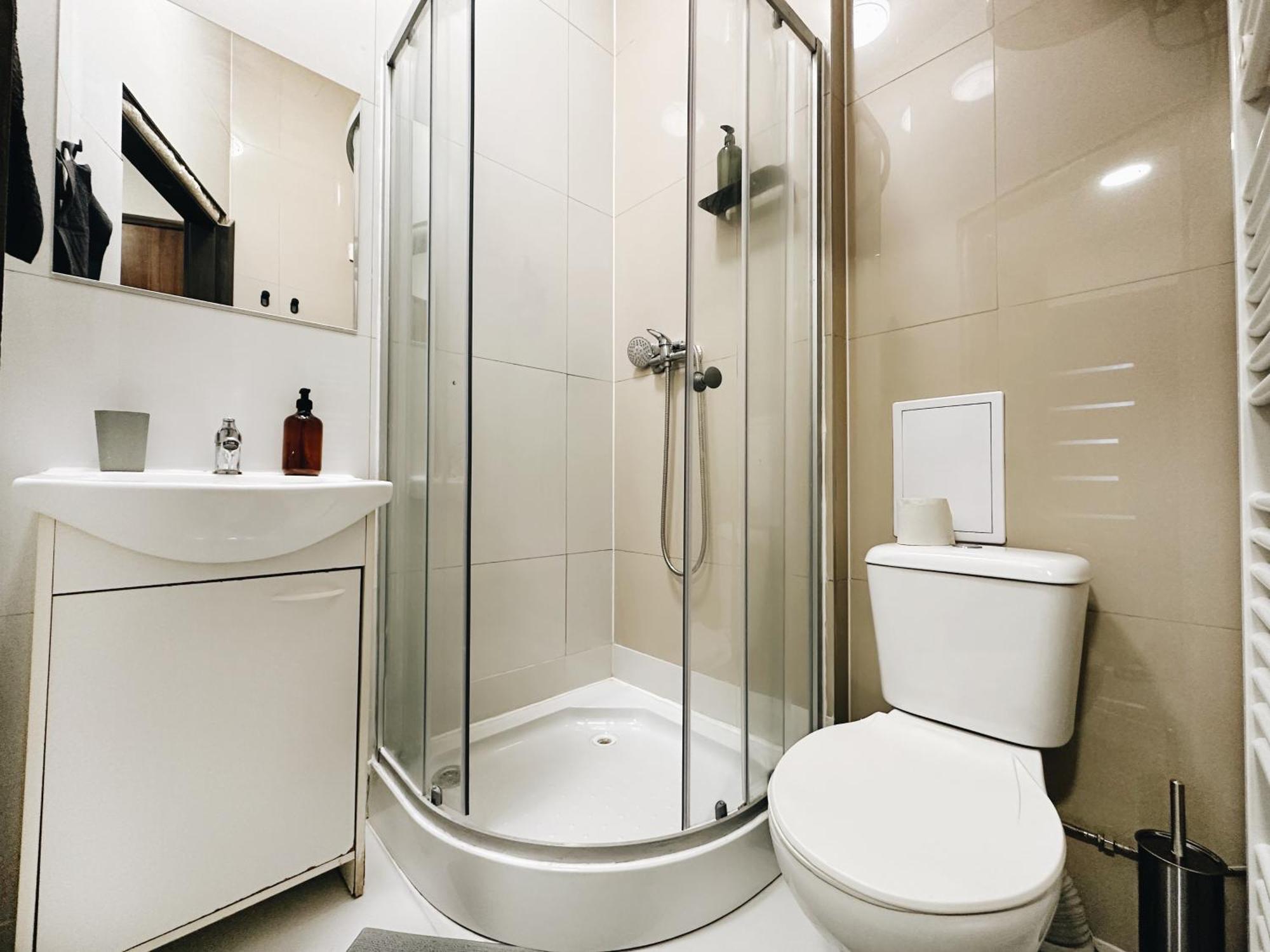 Crimson Charm Apartment Prague Exterior photo